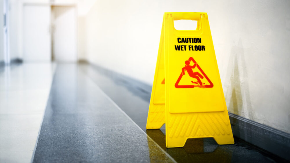 wet floor slip fall 1 scaled e1665593793445